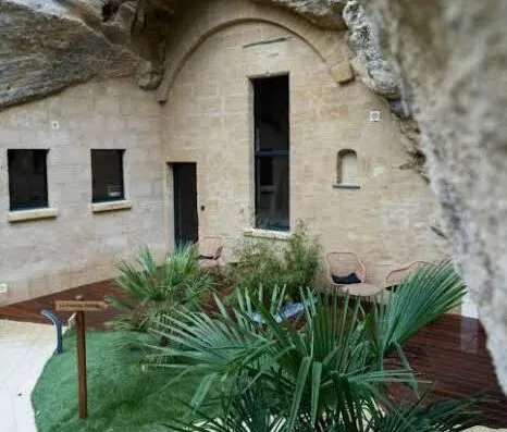 Suite troglodyte spa privé – Luxe et détente