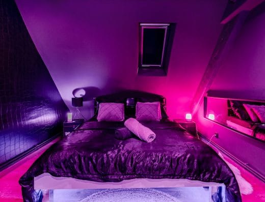 Escale du Désir – DESIR ROOMS – Spa – Love room