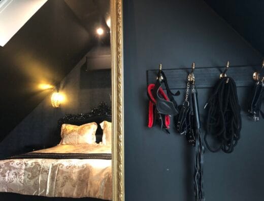 ô plaisirs charnels love room