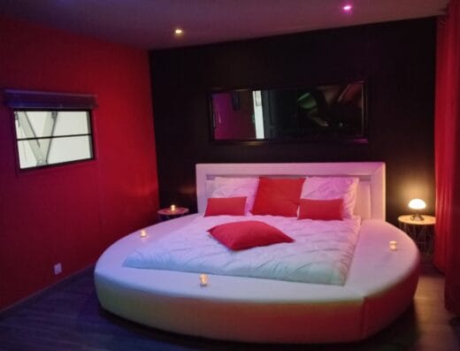 La Maison du Plaisir – Nuit Coquine et Spa privatif Isigny sur Mer